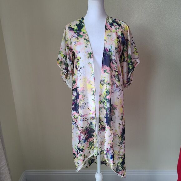 Chic Happens Floral Semi-Sheer Beach Swim Cover Up Size Small - Picture 1 of 8